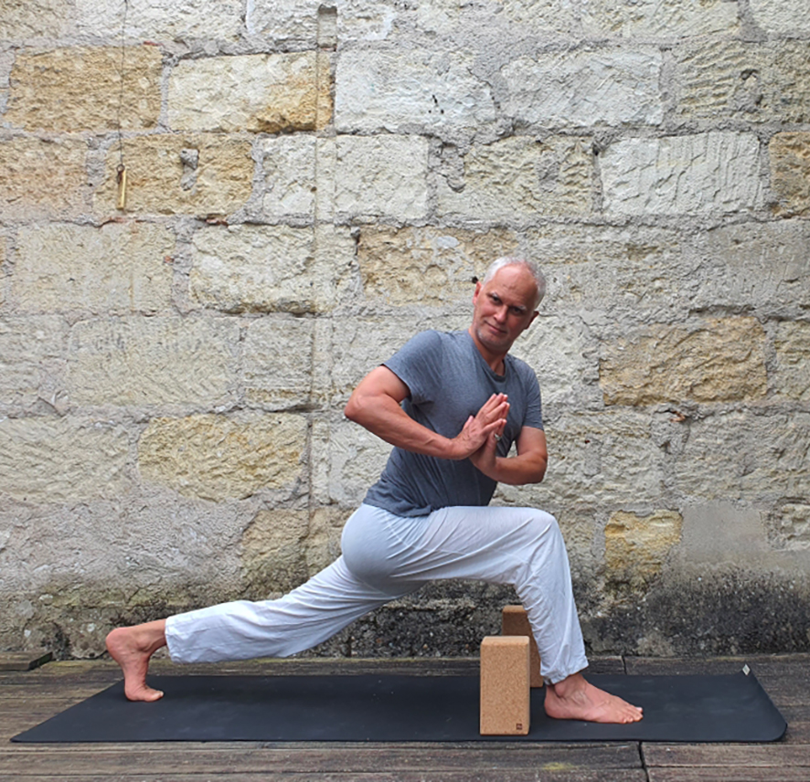 Olivier Vignaud prof de Hatha Yoga à Bordeaux 3